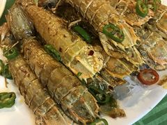 椒盐濑尿虾-盛港湾海鲜食府(黄沙店)