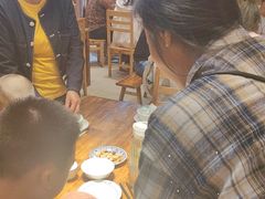 -乡土特色.冷锅鱼.牦牛肉汤锅