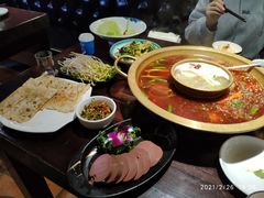 -华华火锅牛蛙(祥宾店)