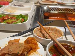 -海底捞火锅鲜切牛肉主题店(长寿路店)