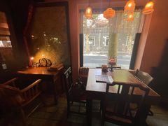 -古董花园(思南路42弄小区店)