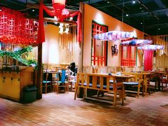 大堂-老滇山寨•云南特色菜•地方菜•民族风情歌舞表演(金碧店)