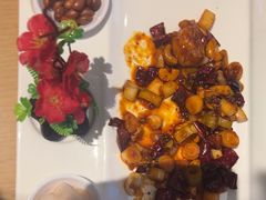 -渝信川菜 · 川味家常菜(财富购物中心店)