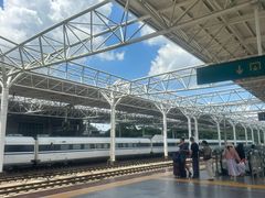 -岳阳东站