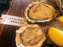 -斯普汇生蚝牛排馆(中骏世界城店)