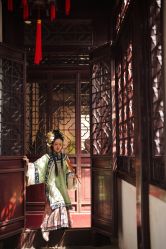 -一揽芳华汉服旗袍体验馆(拙政园店)