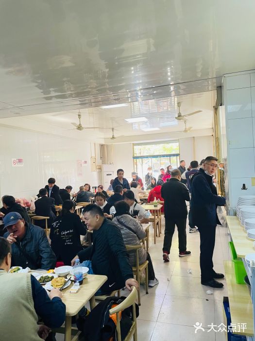 王三姑牛肉饼大堂图片