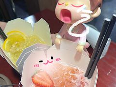 -毛毛虫酒吧