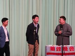 -周末相声俱乐部