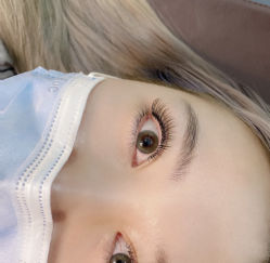 -七月美睫 美甲