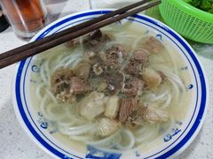 -小倪羊肉米线馆