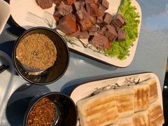 -乔家小院•非遗驴肉•本地小海鲜(滨河路店)