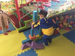 -开心哈乐儿童乐园