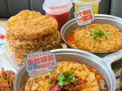 -灵芝妹子海鲜米线(劳动公园店)