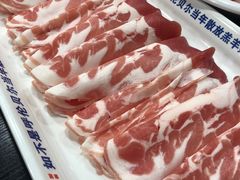 -楼外楼大刀肉传统火锅居(幸福街店)