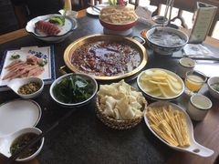 -小天鹅火锅·一线江景洪鼎旗舰店(洪崖洞店)
