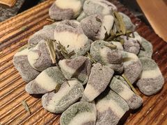 -三出山火锅(南京万象天地店)