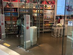 -名创优品(广东东莞东城万达2店)