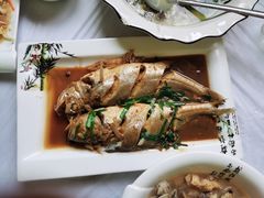 -宾朋海鲜美食餐厅·特色美食(兴海路店)