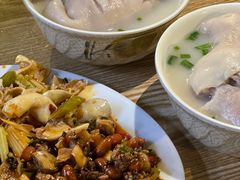 -雷祖芳老妈蹄花店