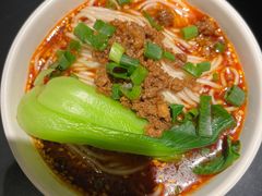 -麻六记(凤凰汇店)