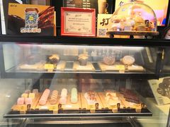 面包甜点陈列柜-麦当劳(凯德MALL太阳宫店)