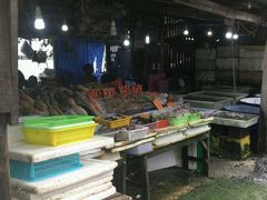 -拉威海鲜市场