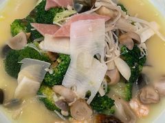 上汤西兰花-聚鑫阁江浙菜·非遗传承技艺(青村帝华园店)