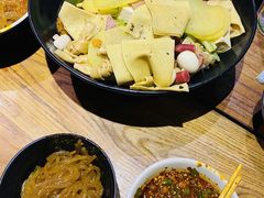 -万记麻辣烫国展总店