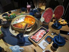 -湊湊火锅·茶憩(南京东路悦荟店)