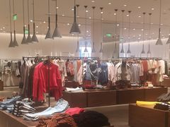 -URBAN REVIVO(西安Momopark店)