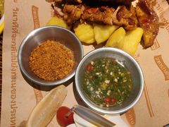 -小小集渔·泰式大排档(太古里香槟店)