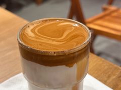 -Punchline Coffee&Roaster(同济大学店)