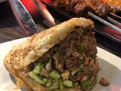香辣牛腩簋烧-鼎牛牛炖锅·烤串(温泉路店)