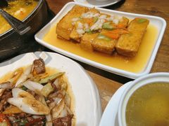 -隔壁老王·家常云南菜(花巷店)