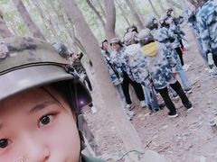 -亲兄弟真人CS团建拓展基地