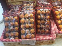 -红宝石·鲜奶小方·海派西点房(浦三店)