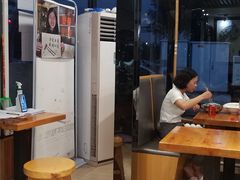 -小鱼小面(小汤山店)