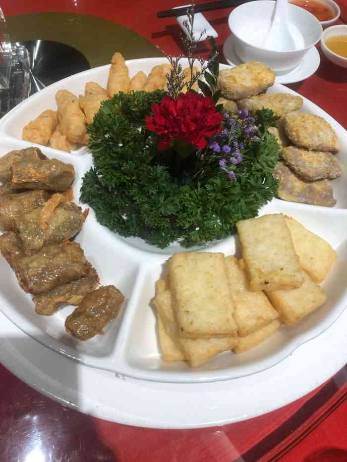 新阳东大酒楼-"新阳东酒店, 以前很气派的一家店 不."-大众点评移动版