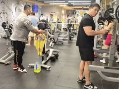 -超鹿运动(大唐世家店)