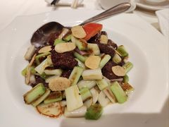 葱爆日式牛柳粒-利苑酒家(合景国际金融广场店)