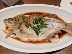 -大中华酒楼·主席武昌鱼·武汉美食地标(江汉路步行街店)