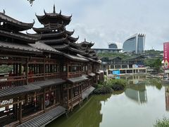 -星巴克(南宁民歌湖店)