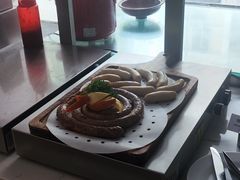 -天伦松鹤大饭店·欣妮咖啡