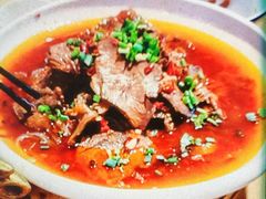 -吃饭皇帝大土家民族菜(荟聚店)