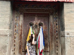 -塔尔寺游客服务中心