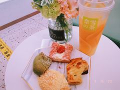 -奈雪的茶(大连新玛特店)