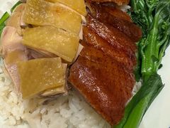 烧肉双拼饭-香港新发烧腊茶餐厅(水围店)