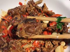 -老三样·美食研究中心(世贸路店)