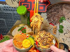 -毛肚向右·川渝毛肚王(经开永旺店)